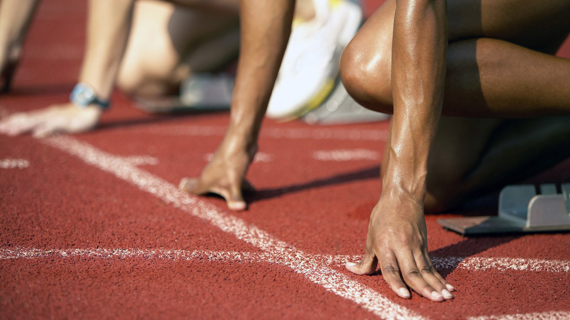 梅西的帽子戏法为巴黎圣日耳曼锁定胜局