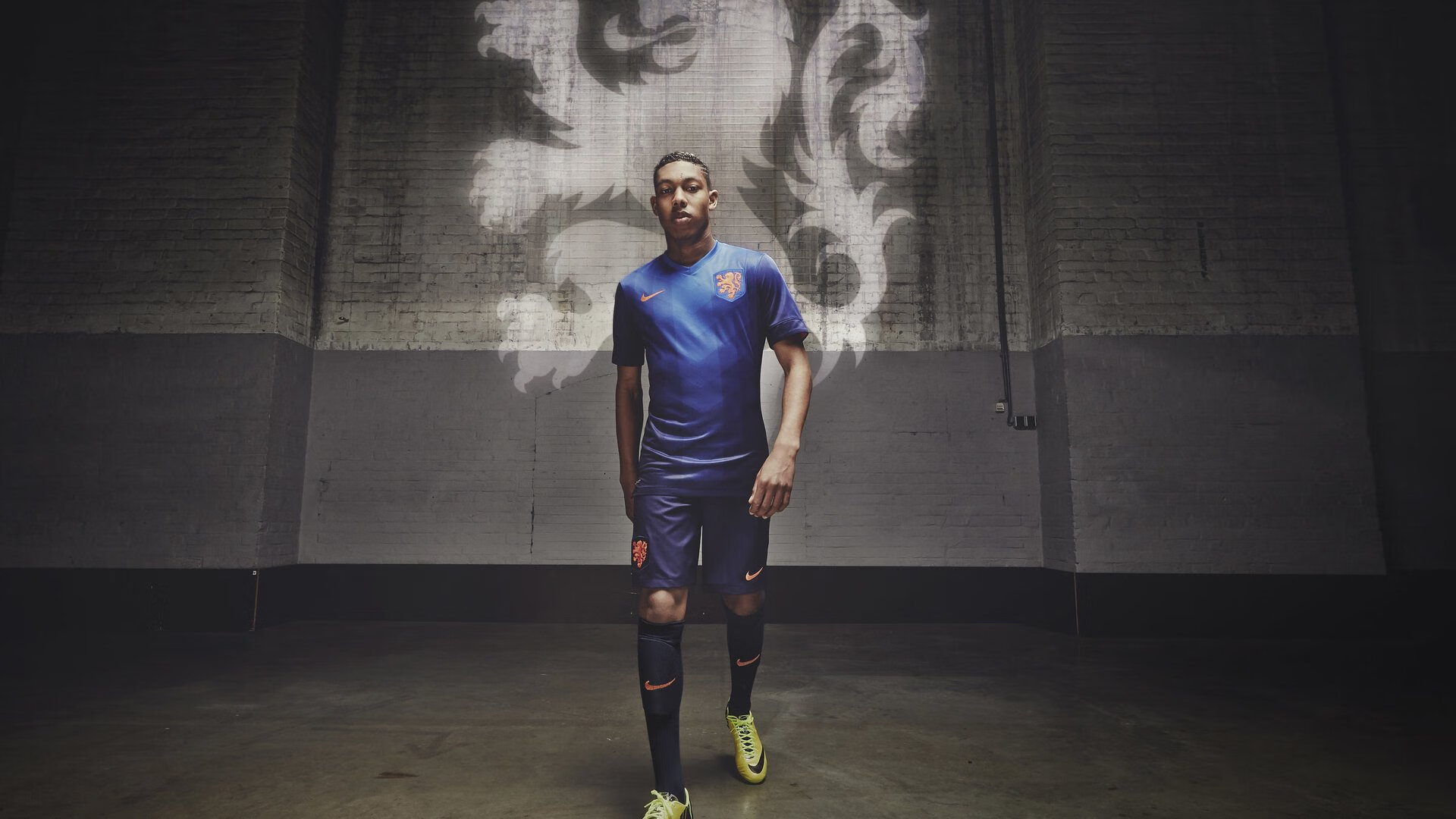 英超冠军悬念：每波攻势都扣人心弦！，英超冠军排名榜